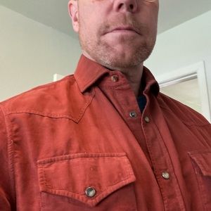 Casual corduroy, easy fit style